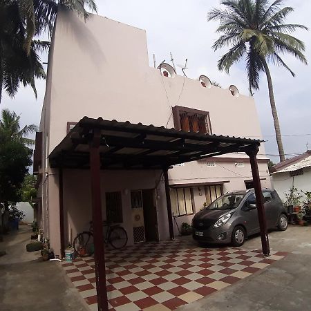 Sudha Kutir Puri Apartamento Exterior foto