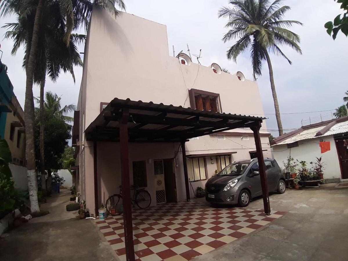 Sudha Kutir Puri Apartamento Exterior foto