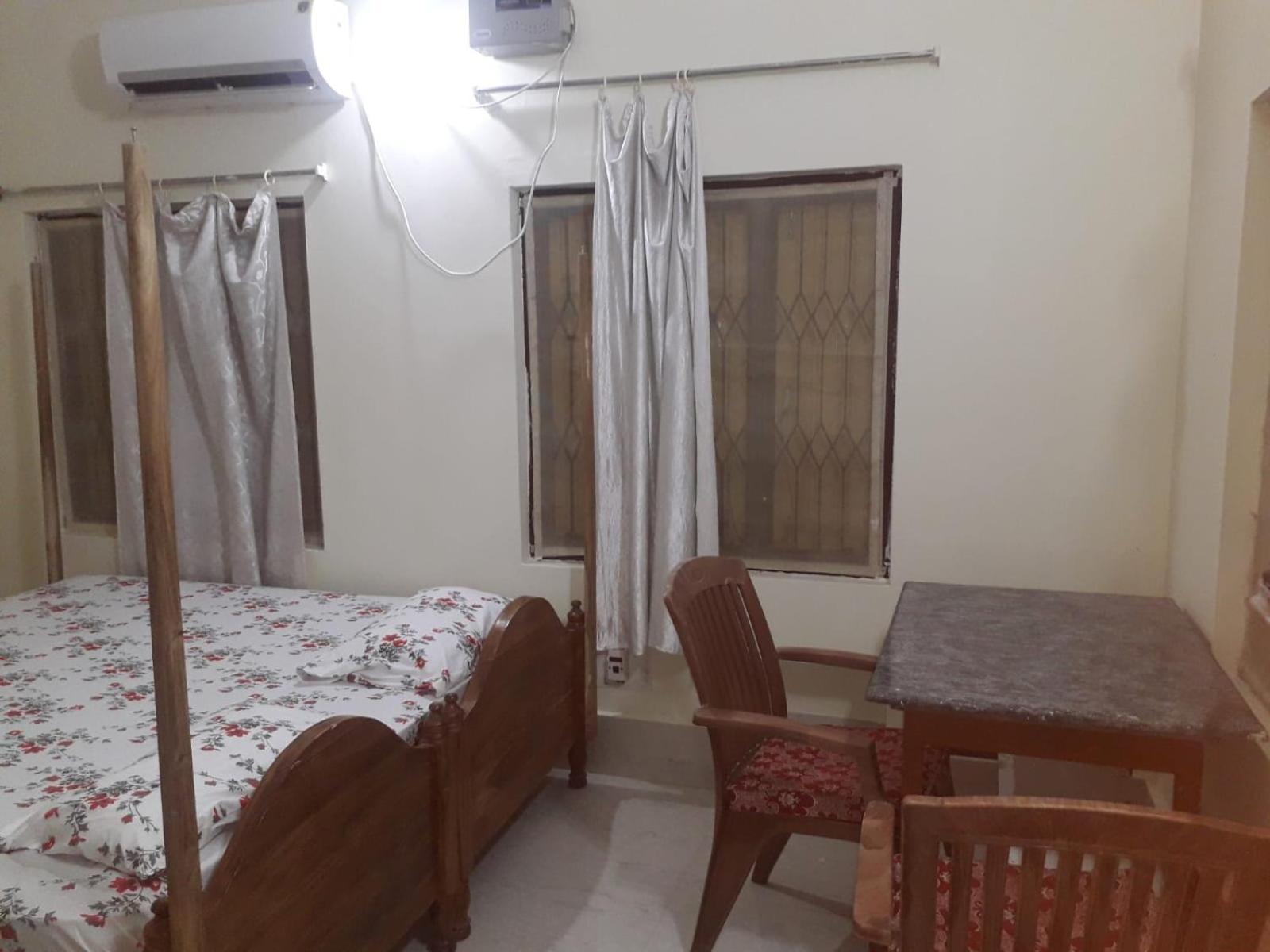 Sudha Kutir Puri Apartamento Exterior foto
