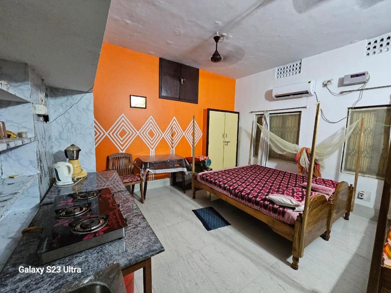 Sudha Kutir Puri Apartamento Exterior foto
