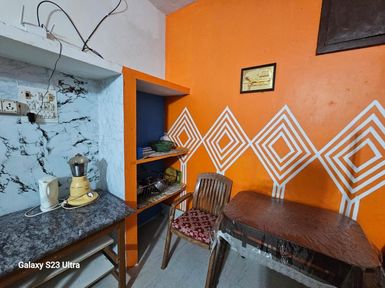 Sudha Kutir Puri Apartamento Exterior foto