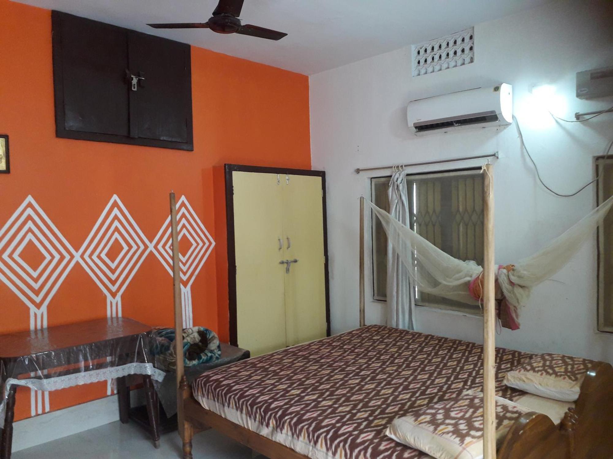 Sudha Kutir Puri Apartamento Exterior foto